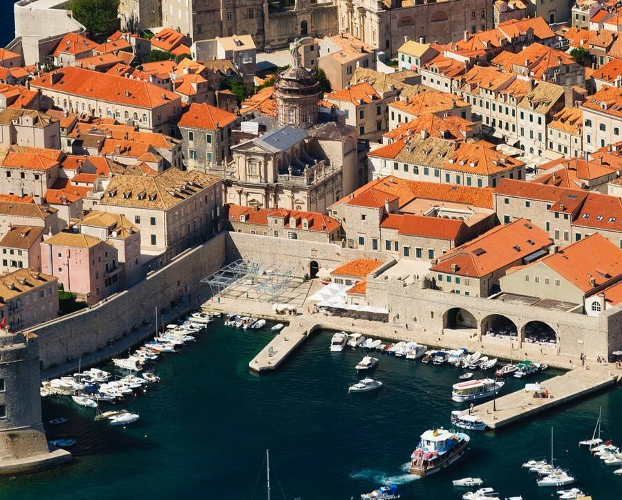 Taksi iz Budve do Dubrovnika — udaljenost i savjeti za putovanje 